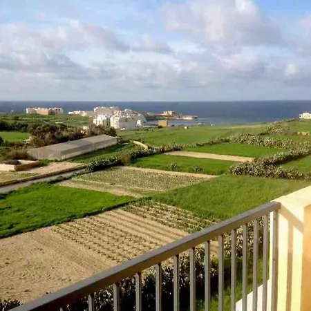 Seahorse Penthouse Apartment Zebbug  Exterior photo